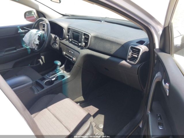 KNDPM3AC0J7320022 KIA Sportage Lx
