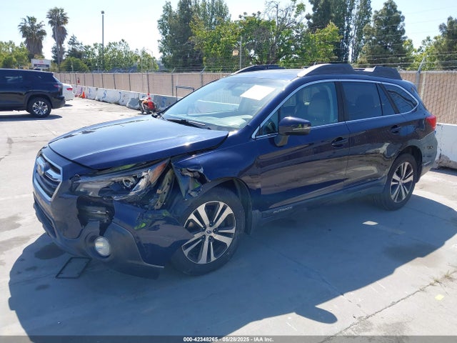 4S4BSENC3J3203883 Subaru Outback 3.6r Limited