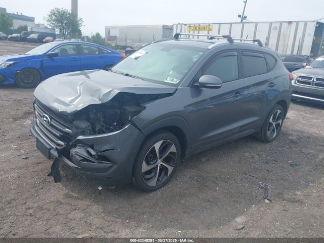 KM8J3CA28GU095533 Hyundai Tucson Sport