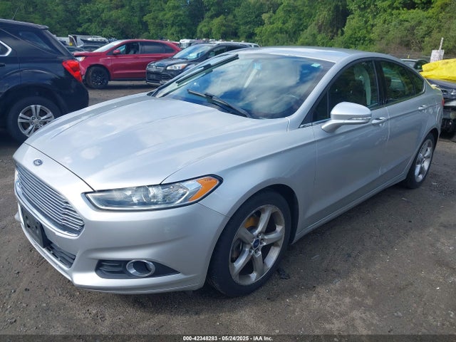 3FA6P0HD0FR307387 Ford FUSION SE