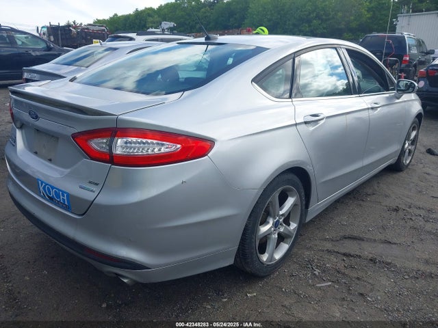 3FA6P0HD0FR307387 Ford FUSION SE