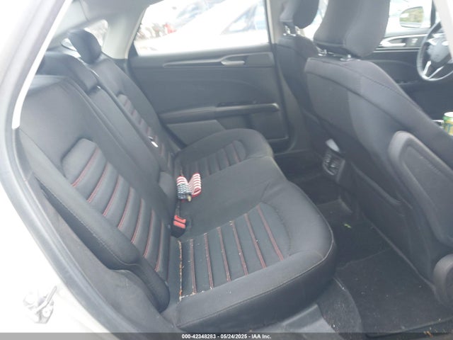 3FA6P0HD0FR307387 Ford FUSION SE