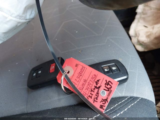3TYCZ5AN9MT051711 Toyota Tacoma Trd Off-road