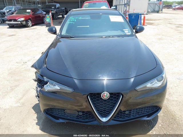 ZARFAEEN9J7576371 Alfa Romeo giulia (952)