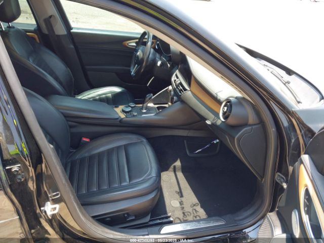 2018 ALFA ROMEO GIULIA ZARFAEEN9J7576371 Photo 4