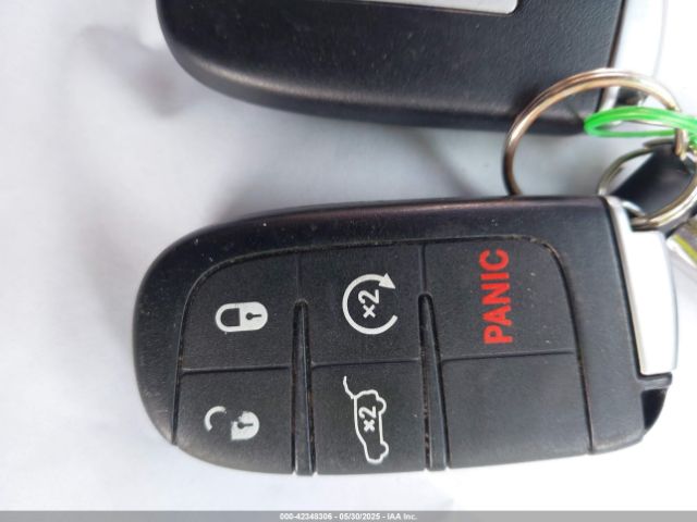 2016 JEEP GRAND CHEROKEE 1C4RJFCG7GC417608 Photo 10