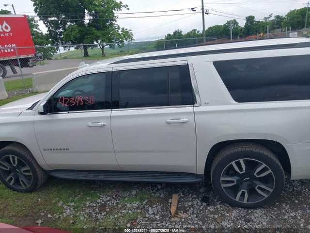 Chevrolet Suburban Lt 2017 1GNSCHKC2HR252272 Image 15