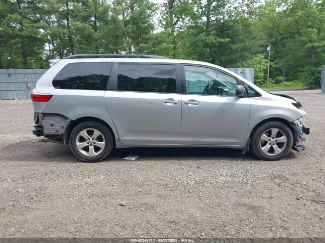 5TDKK3DC6FS643189 Toyota Sienna Le 8 Passenger