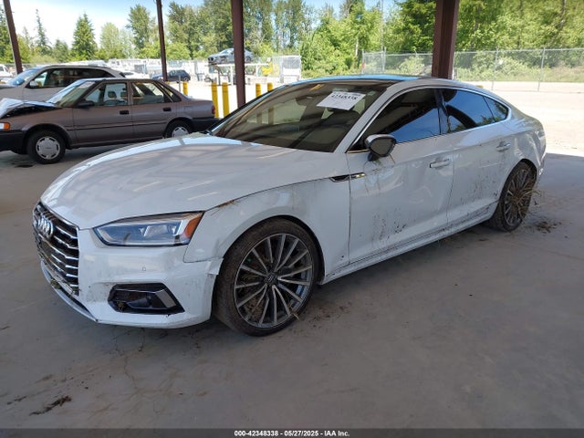 Audi 2018 2018 WAUCNCF5XJA009042 Image 2