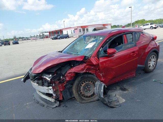 NMTKHMBX7KR097327 Toyota C-HR LE