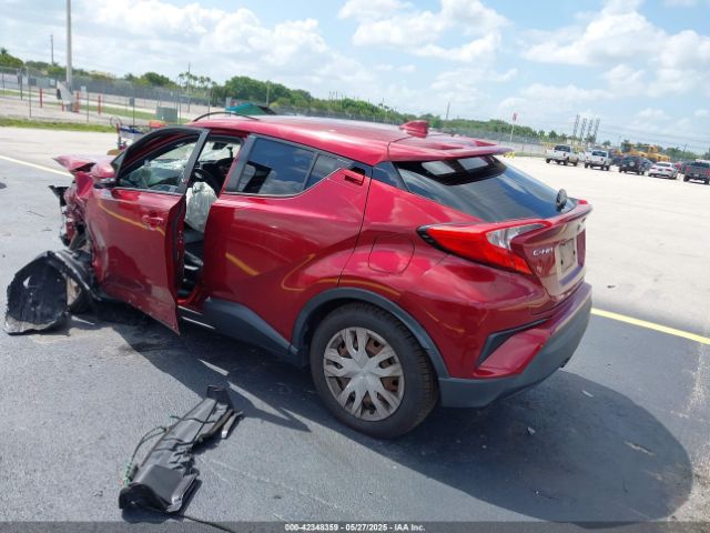 NMTKHMBX7KR097327 Toyota C-HR LE
