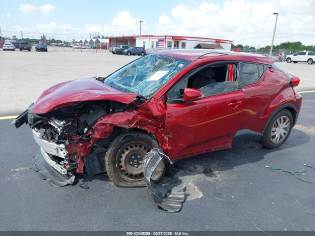 NMTKHMBX7KR097327 Toyota C-HR LE