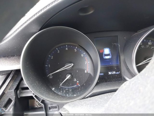 NMTKHMBX7KR097327 Toyota C-HR LE
