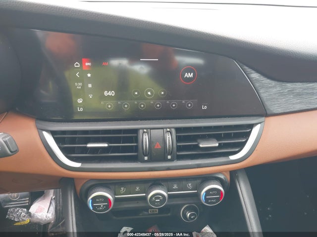Alfa Romeo giulia (952) 2021 ZARFAMAN8M7639352 Image 17