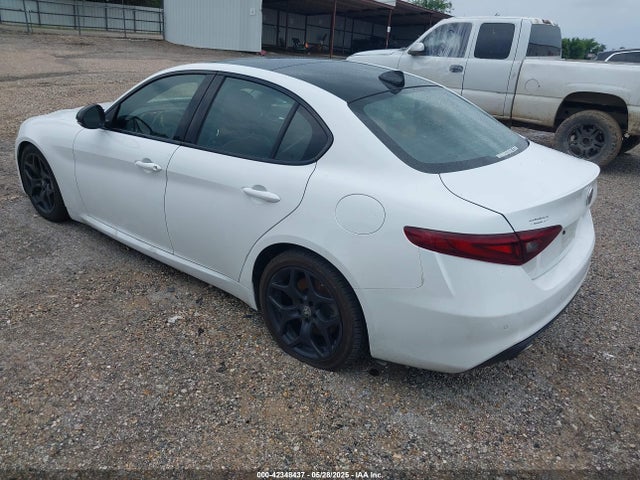 Alfa Romeo giulia (952) 2021 ZARFAMAN8M7639352 Image 3