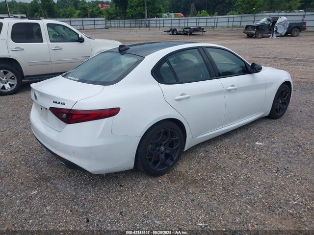 Alfa Romeo giulia (952) 2021 ZARFAMAN8M7639352 Image 4