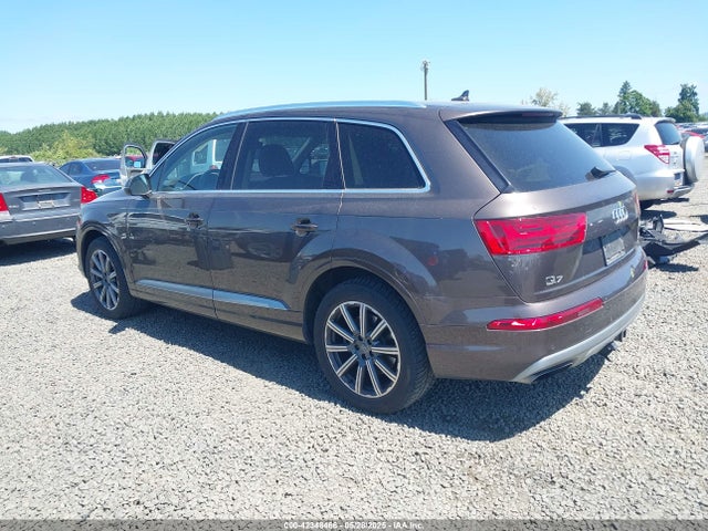2017 AUDI Q7 WA1LAAF78HD053483 Photo 2