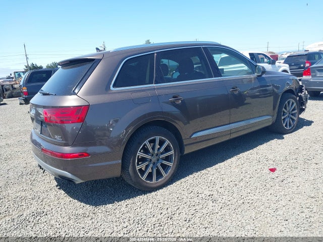2017 AUDI Q7 WA1LAAF78HD053483 Photo 3