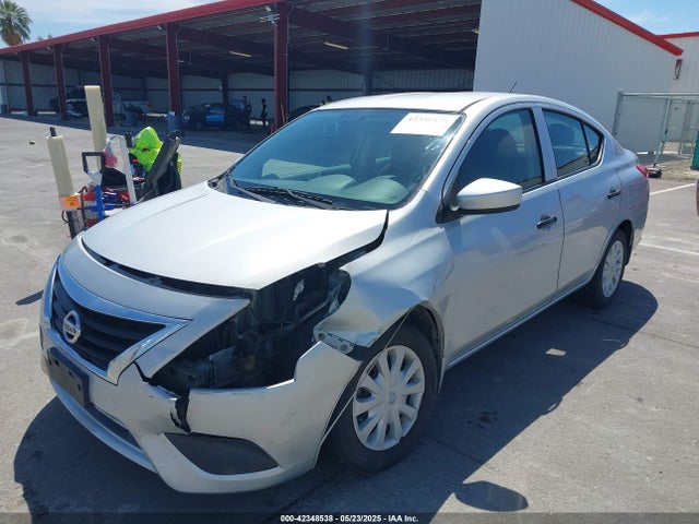 3N1CN7AP6HL844483 Nissan Versa 1.6 S