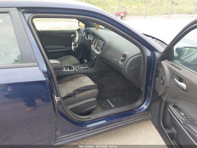 2C3CDXFG5GH341516 Dodge Charger Se
