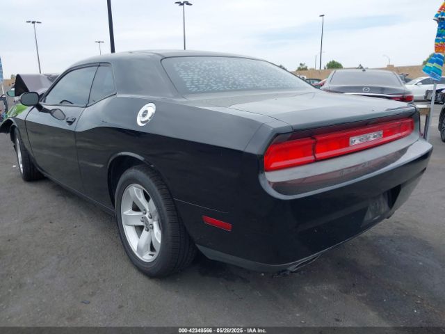 2013 DODGE CHALLENGER 2C3CDYAG8DH530671 Photo 2