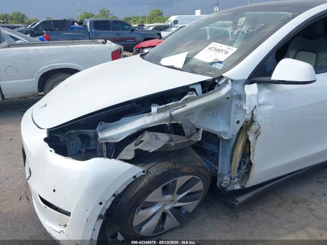 2021 TESLA MODEL Y 5YJYGDEE9MF114967 Photo 5