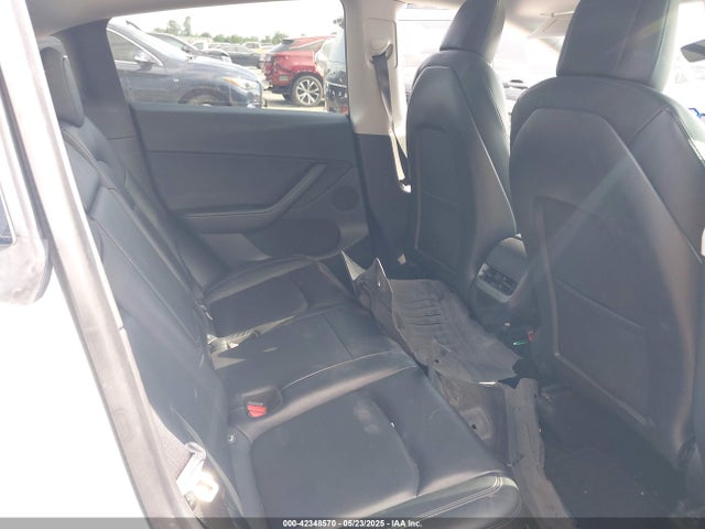 2021 TESLA MODEL Y 5YJYGDEE9MF114967 Photo 7