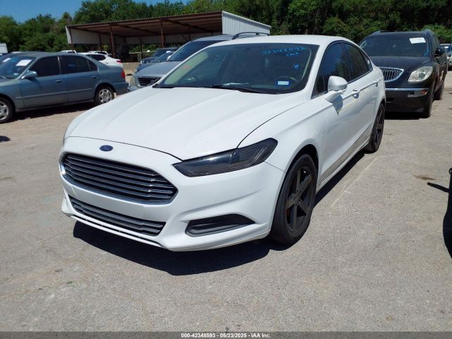 3FA6P0HD7FR100205 Ford FUSION SE