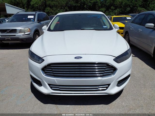 3FA6P0HD7FR100205 Ford FUSION SE