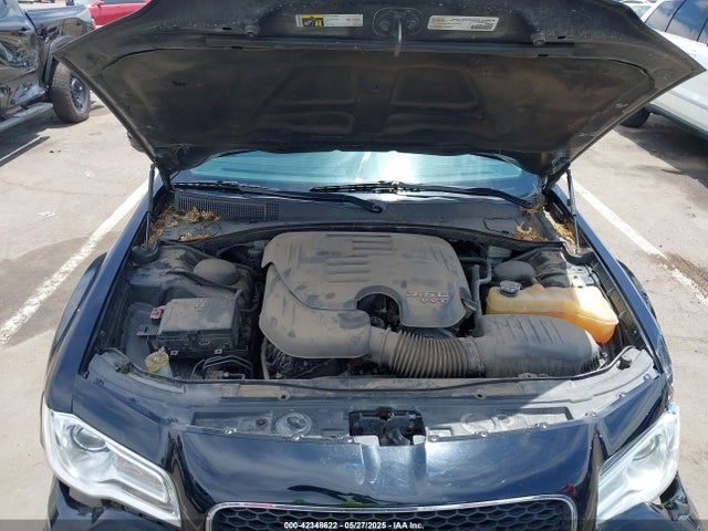 2C3CCAAG1FH749601 Chrysler 300 Limited