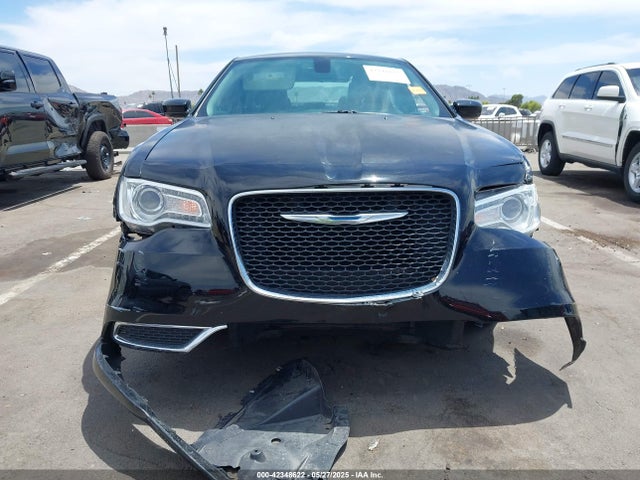 2C3CCAAG1FH749601 Chrysler 300 Limited