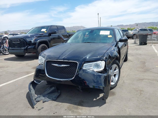 2C3CCAAG1FH749601 Chrysler 300 Limited