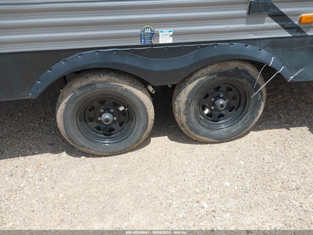 5ZT2SKSBXM9007115 Forest River Silver Lake Towable