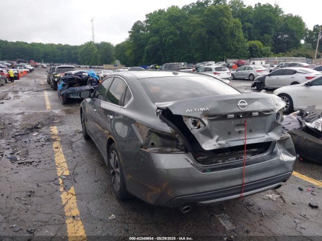 2017 NISSAN ALTIMA 1N4AL3AP7HC138062 Photo 2