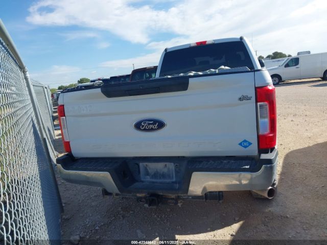 1FT7W2B60KEE58704 Ford F-250 Xlt