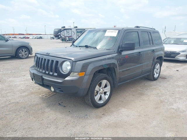 Jeep Patriot Altitude 2014 1C4NJPBA4ED769988 Image 2