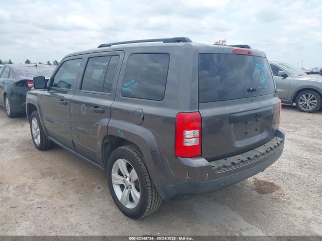 Jeep Patriot Altitude 2014 1C4NJPBA4ED769988 Image 3