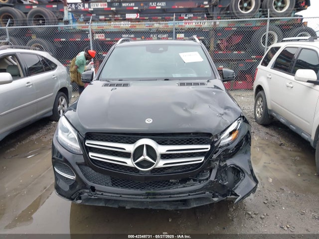 4JGDA5JB6JB043075 Mercedes-Benz m276