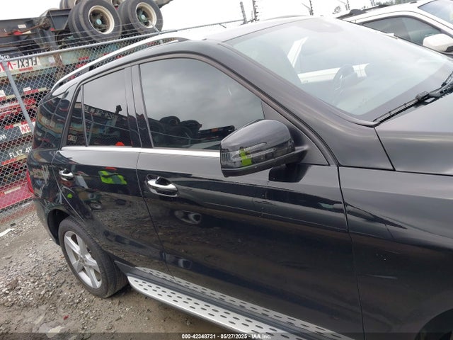 4JGDA5JB6JB043075 Mercedes-Benz m276