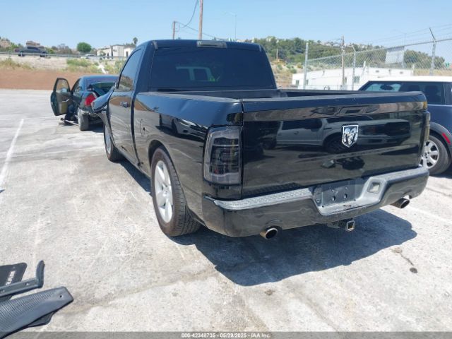 3C6JR6AT3EG119113 RAM 1500 Express
