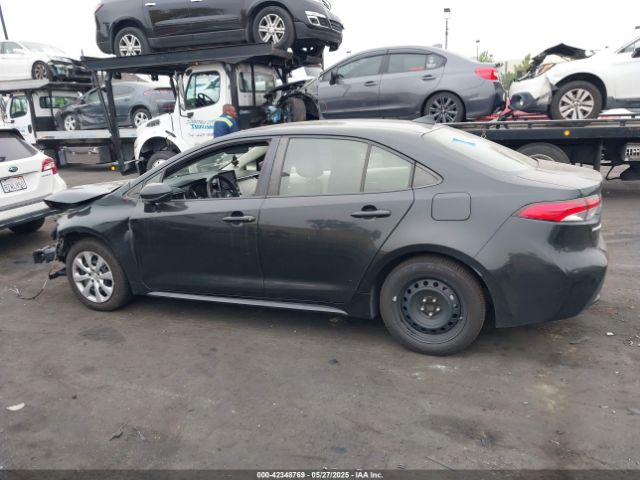 JTDEPMAE7MJ163411 Toyota COROLLA LE