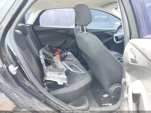 1FADP3E26JL269148 Ford FOCUS S