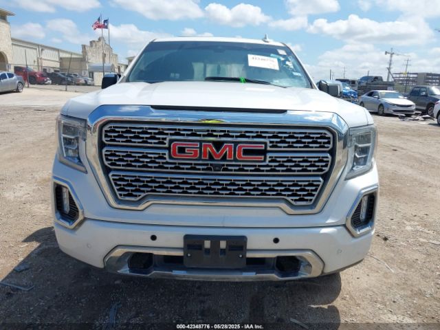 3GTU9FETXMG266463 GMC Sierra 1500 4wd  Short Box Denali