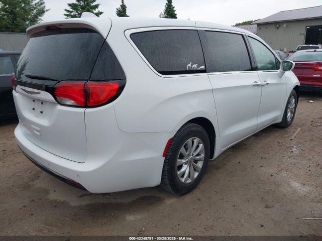 2019 CHRYSLER PACIFICA 2C4RC1FG4KR523569 Photo 3