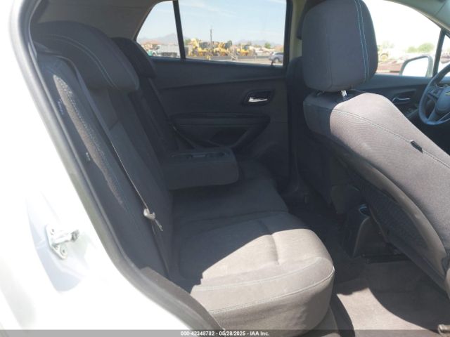 3GNCJPSB3GL196067 Chevrolet Trax Lt
