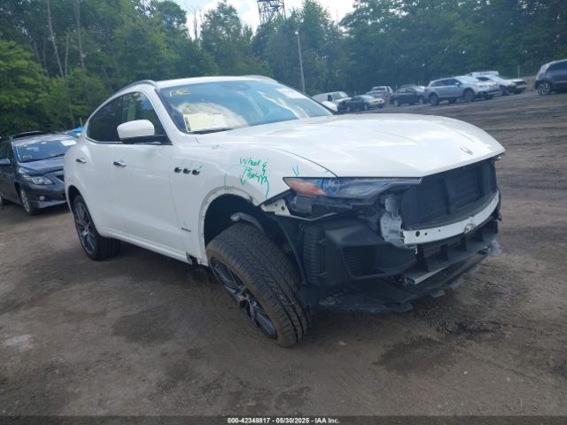 2019 MASERATI LEVANTE ZN661XUL5KX319844