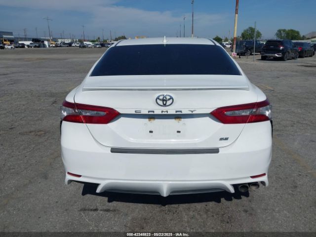 4T1B11HK8KU741053 Toyota CAMRY SE