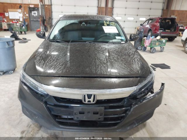 1HGCV1F15JA233003 Honda ACCORD LX