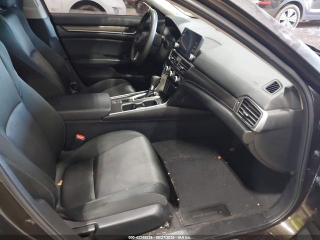 1HGCV1F15JA233003 Honda ACCORD LX