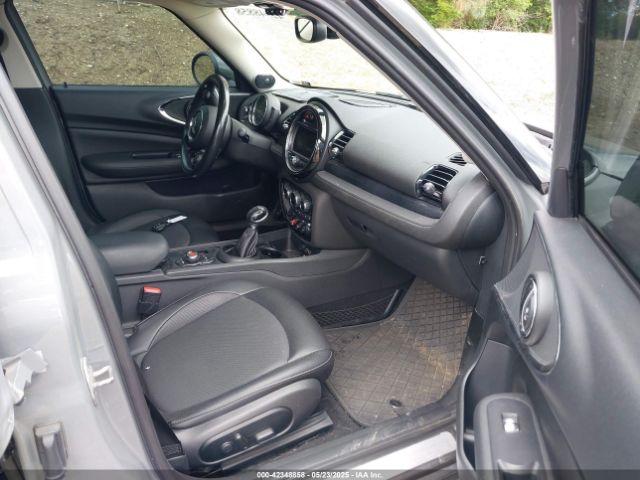 2018 MINI CLUBMAN WMWLU1C5XJ2F29055 Photo 4